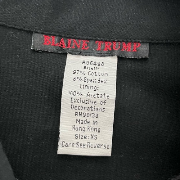 Blaine Trump Black Floral Long Sleeve Button Down Shirt - Picture 4 of 4